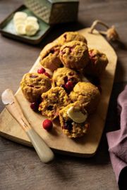 Spicy Cranberry Cornbread Muffins